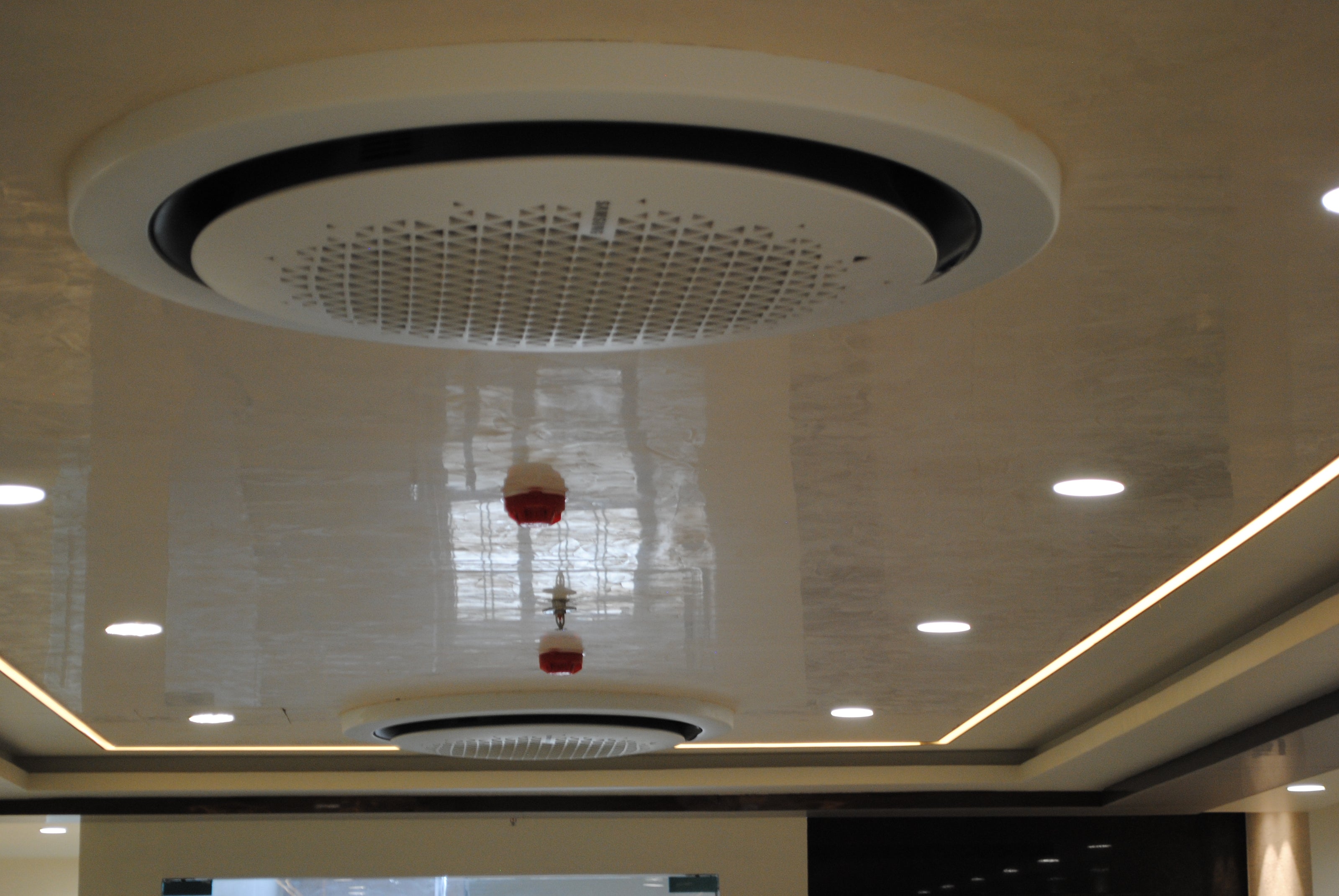 Samsung 360 round cassette ac installed in clinic